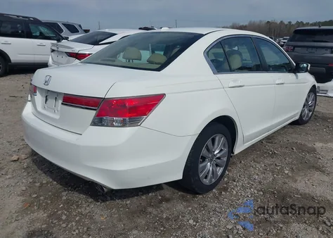 2012 Honda Accord 2.4 Ex-L from USA, damaged, VIN 1HGCP2F83CA040848
